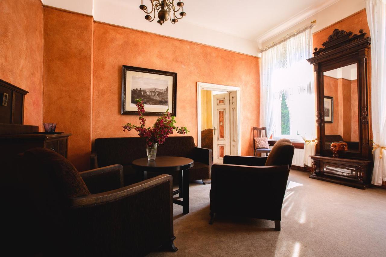 Dwor Podstolice - House Of Rosenthal Villa Luaran gambar